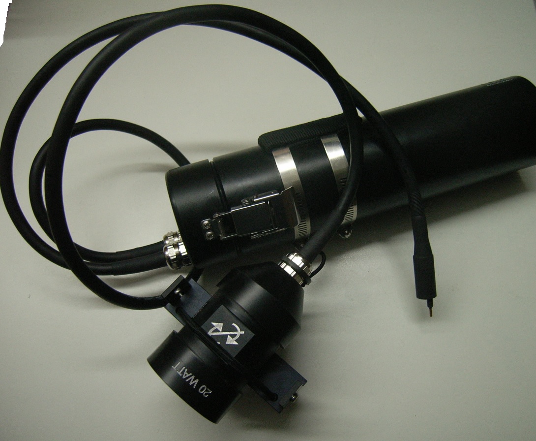 LED Akkutanklampe 40 W, 2 Piezo Schalter, 27,2 Ah Akku , nicht trennbares Kabel am Lampenkopf, 1x E/O Cord 65cm für Heizung